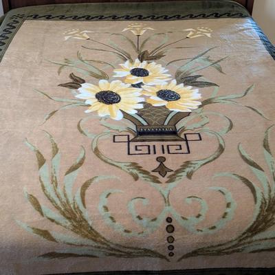 Made In Saudi Arabia ADFA Floral Blanket