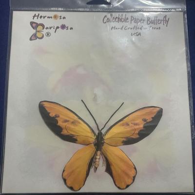 Hermosa Mariposa Collectible Paper Butterfly.