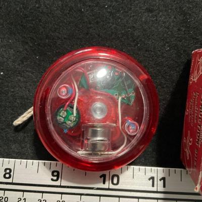 Vintage Yo-Yo sound and light