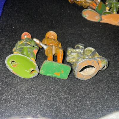 1930’s Barclay Lead Metal Toy Soldiers