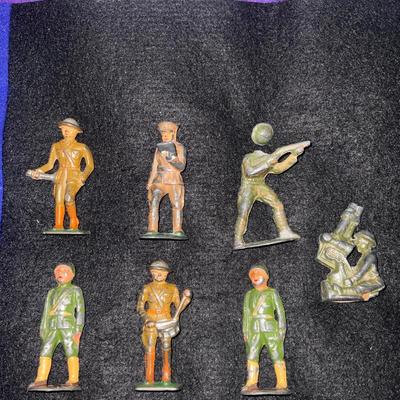 1930’s Barclay Lead Metal Toy Soldiers