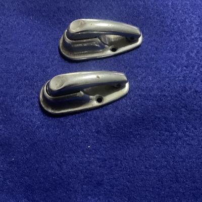 2-vintages Stanley Church Hat Clips.