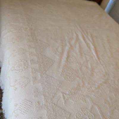 American Made Bates Of Maine Cotton Bedspread Choice 2 Approx 100 1/2" x 78"
