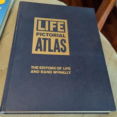 Vintage Road Atlas Maps Life Pictorial 1961 Atlas
