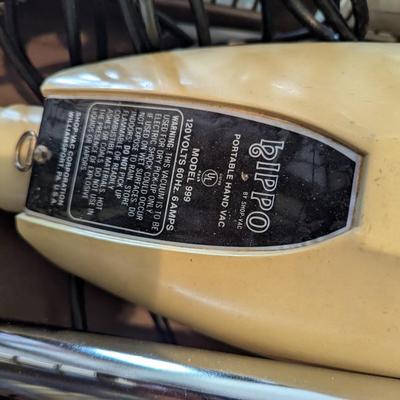 Vintage Hippo Portable Hand Vac Model 999