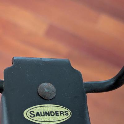 Saunders Slingshot