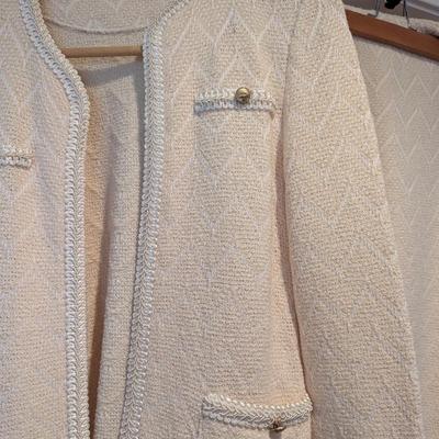 Vintage ILGWU Made In USA Crochet Knit Jacket & Skirt Size Small/Medium