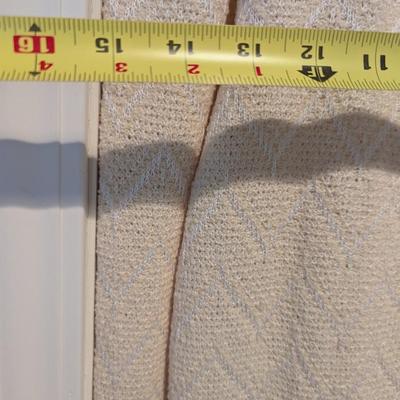 Vintage ILGWU Made In USA Crochet Knit Jacket & Skirt Size Small/Medium