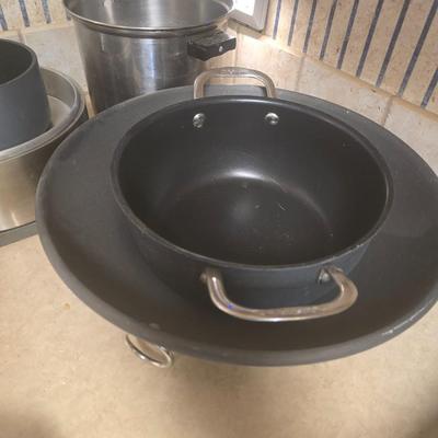Pot lot