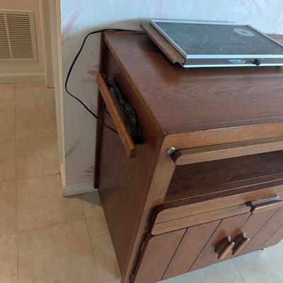 Rolling Microwave Cart With Thermo Glass By Cornwall Warmer