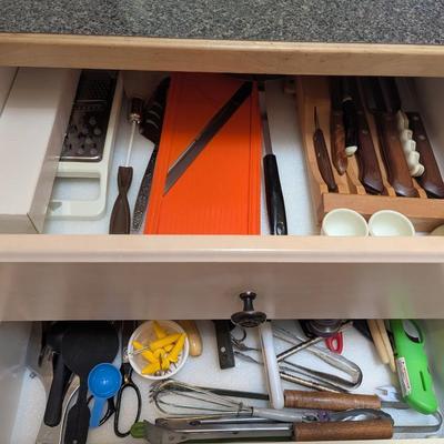Assortment Of Kitchen Regent Sheffield Real Keen Flint Stainless Vanadium USA Utensils Household's Steel