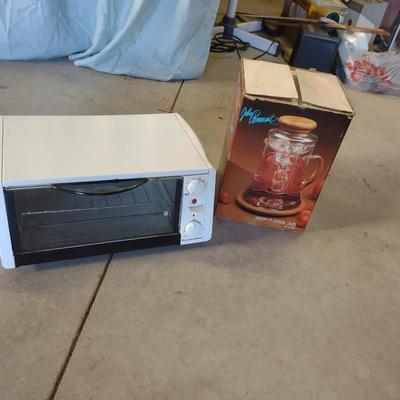 TOASTER OVEN , KEEP IT COOL DRINKING PITCHER