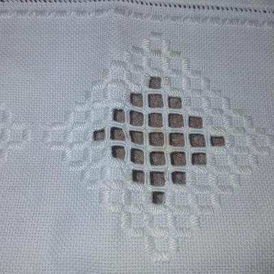 TABLE LINENS