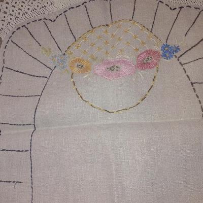 TABLE LINENS