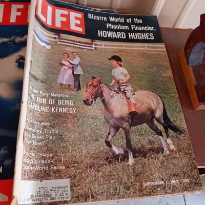 OLD BOOKS & MAGAZINES PLUS WOODEN BOOK ENDS