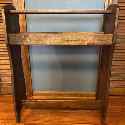 Vintage Wooden Blanket Quilt Holder