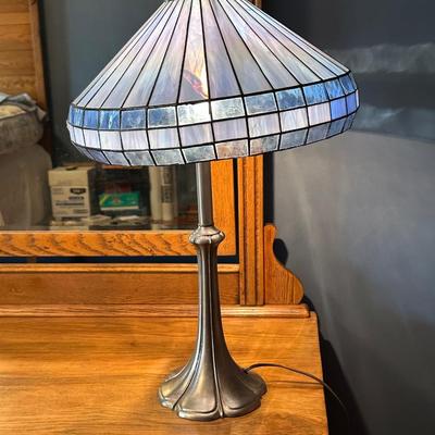Tiffany Style Table Lamp