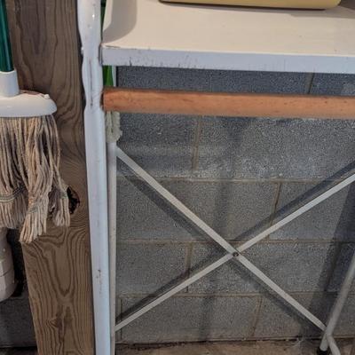 Metal Shelving Rack Approx 26" x 48" x 18"