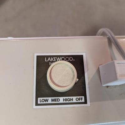 Lakewood 3 Speed Box Fan