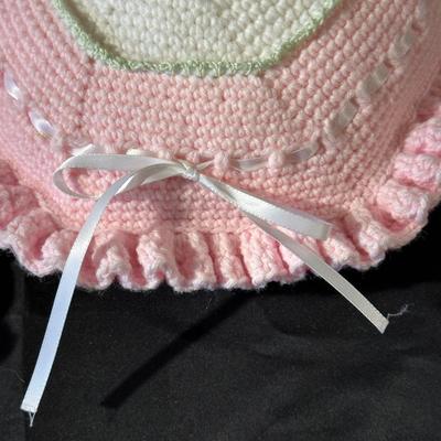 Vintage Handmade Pink & Cream Crochet