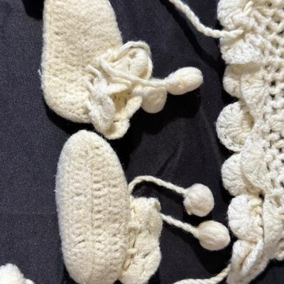 Vintage Handmade Pink & Cream Crochet