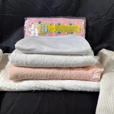 Lot of Vintage Baby’s Children’s Blanket #3