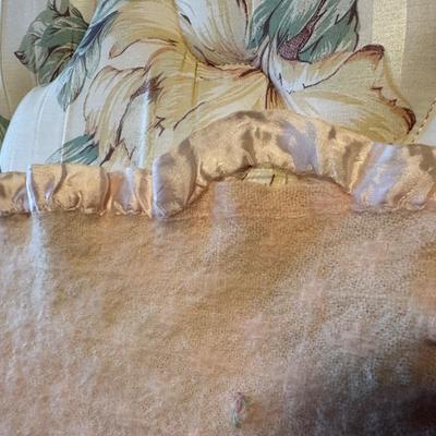 Lot of Vintage Baby’s Children’s Blanket #3