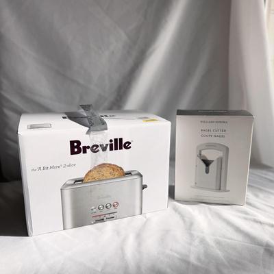 Williams-Sonoma Bagel Cutter and Breville ‘A Bit More’ 2-Slice (B3-DZ)