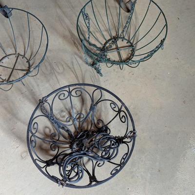 Metal Plant Stands & Hanging Plant Holders