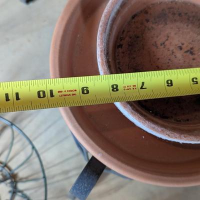 Metal Plant Stands & Hanging Plant Holders