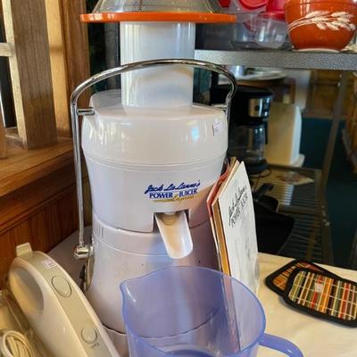 Kitchen juicer 