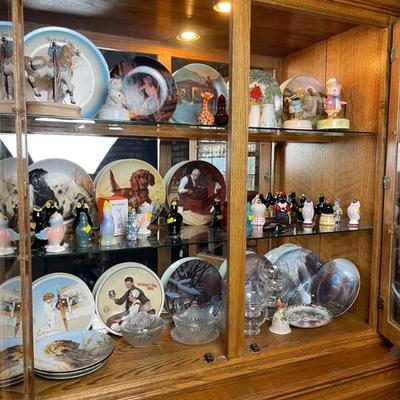 Collectible plates 