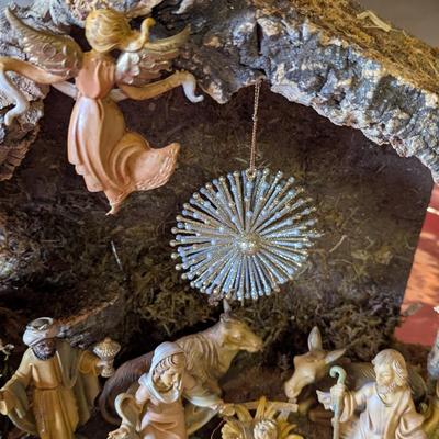 Made In Italy Nativity Scene Plays Music