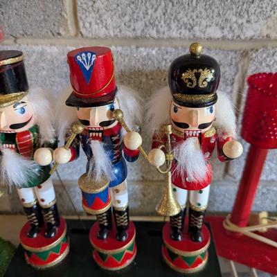 Santa Figure Red Plastic Candelabra & Holiday Lane King Musical Nutcracker Trio