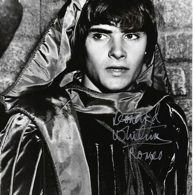 Romeo and Juliet Leonard Whiting signed movie photo