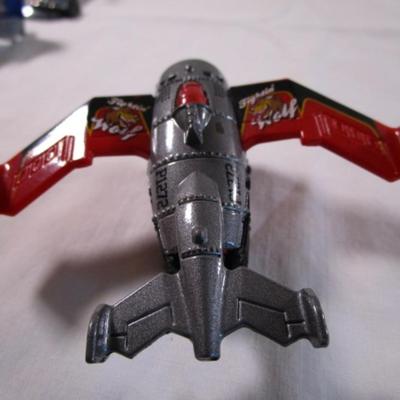 5 Toy flying machines