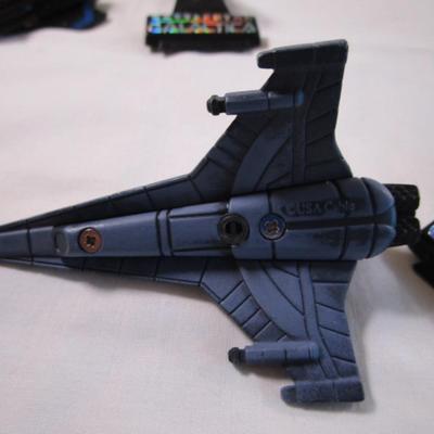 5 Toy flying machines