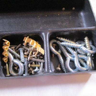 Hardware collection in divided case