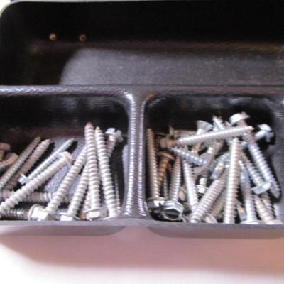 Hardware collection in divided case