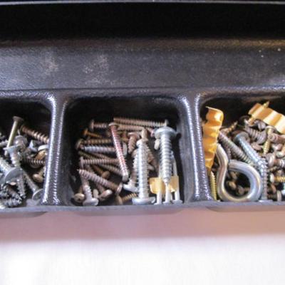 Hardware collection in divided case