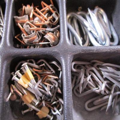 Hardware collection in divided case