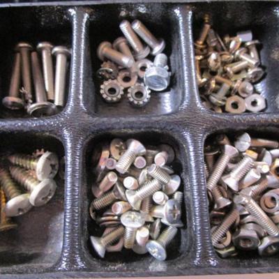 Hardware collection in divided case