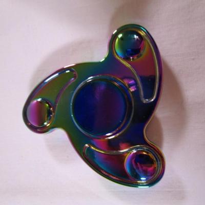 Figit spinner, iridescent