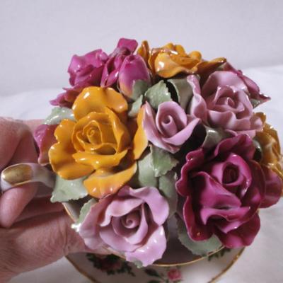 Royal Albert porcelain musical teacup
