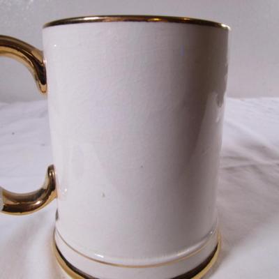 Porcelain mug with London Policeman on it