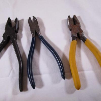 3 pr of wire cutters