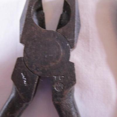 3 pr of wire cutters