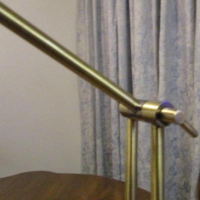 3-way touch lamp with USB plug