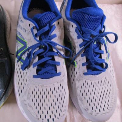 3 pair men's shoes