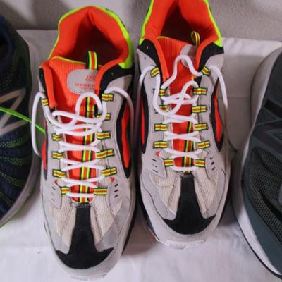 3 pair men's shoes